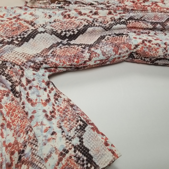 Lovers + Friends Snakeskin Romper Size S - Picture 5 of 13